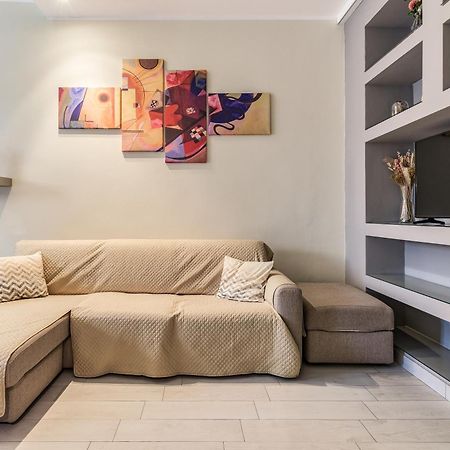 Ferienwohnung Milan 4Pax Wifi Mac Mahon Exterior foto